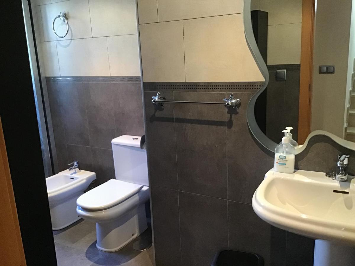 Double Room With Shared Bathroom And Shared Communal Areas R4 拉尔法斯德尔皮 外观 照片
